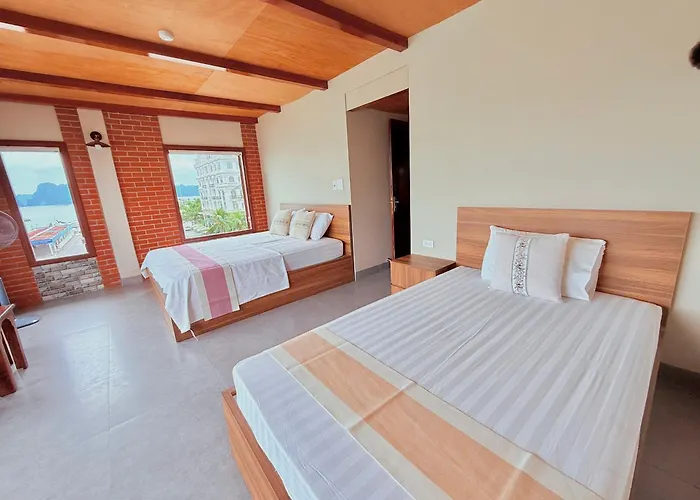 Canh Buom Homestay Hạ Long