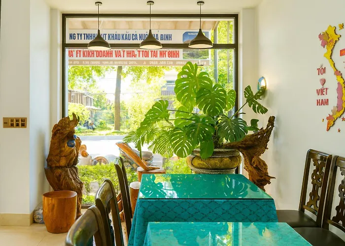 Tam Coc Golden Shine Homestay Ninh Binh