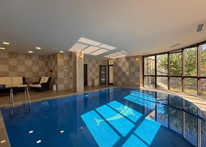 Villa С Закрытым Бассейном Dzoraghpʼyur