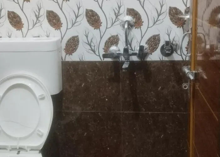 Kashi Kedar Paying Guest House Varanasi