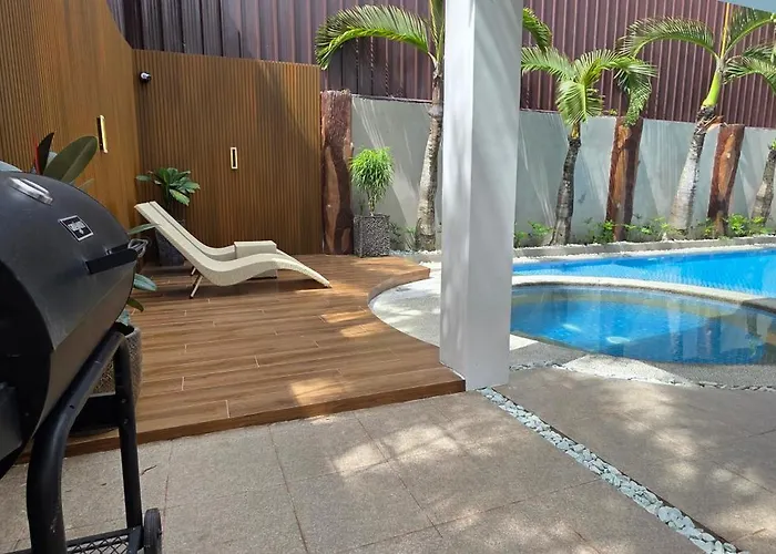 Cozynest Luxury Smart Pool Villa Angeles