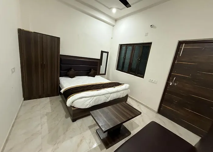 Grand Vista Kashi 2Bhk Home Varanasi