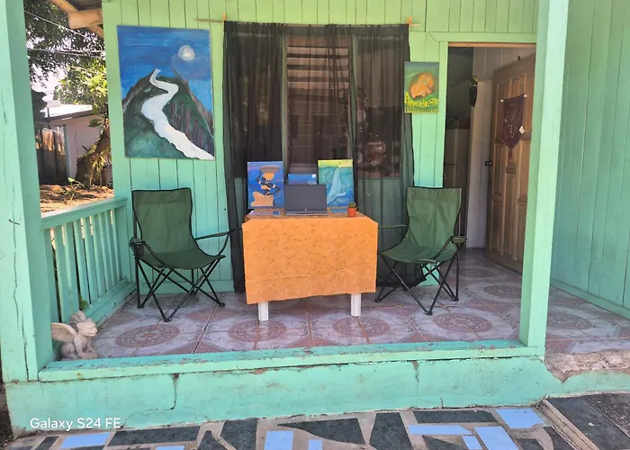 Hostel yuriel Uvita