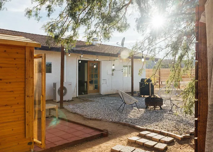 Jupiter Studio By The Cohost Company Joshua Tree