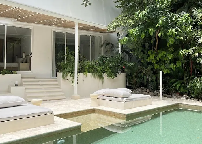 Villa Bianca Playa Santa Teresa 