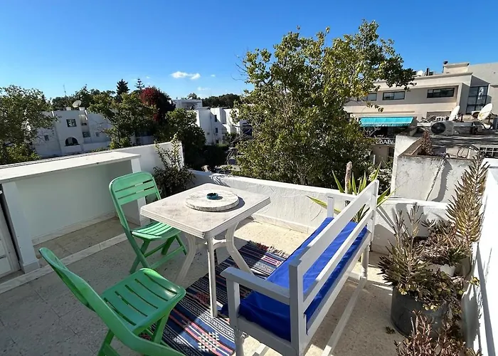 Lovely Apartment In La Marsa