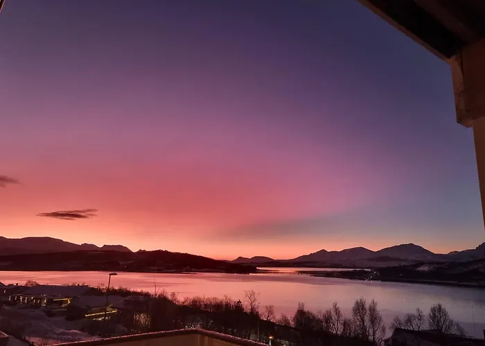 Apartment, Sea View, Terrace, Free Parking Tromsø