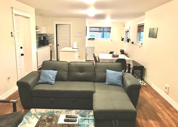 Entire Apartment In Bedford Halifax