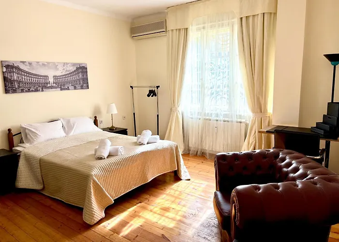 Big & Cozy Central Apartment Sofia