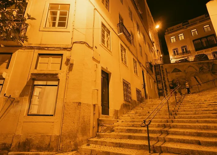 Ferienwohnung Descubra Lisboa - Principe Real