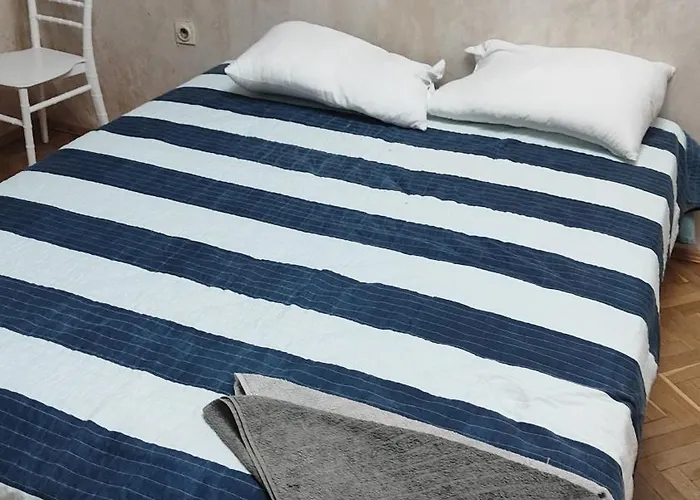 Апартамент Колев Ретро Warna