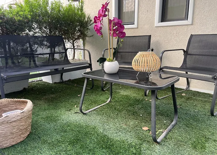 Charming Studio Port&Beach Private Garden Tel Aviv-Jaffa