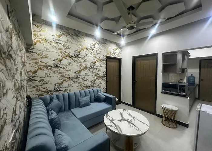 Designer Flat 104 Entire 2 Bedrooms Lounge Kitchen Ac Microwave Refrigerator Hot Water 24-7 Electricity Water Gas Lift With Standby Generator Security Surveillance Parking Unmarried Couples Not Allowed Karatschi