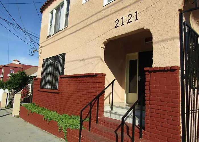 Remodeled Chick Studio Near Downtown La, Ac, Wifi, Wd, Snack Los Angeles