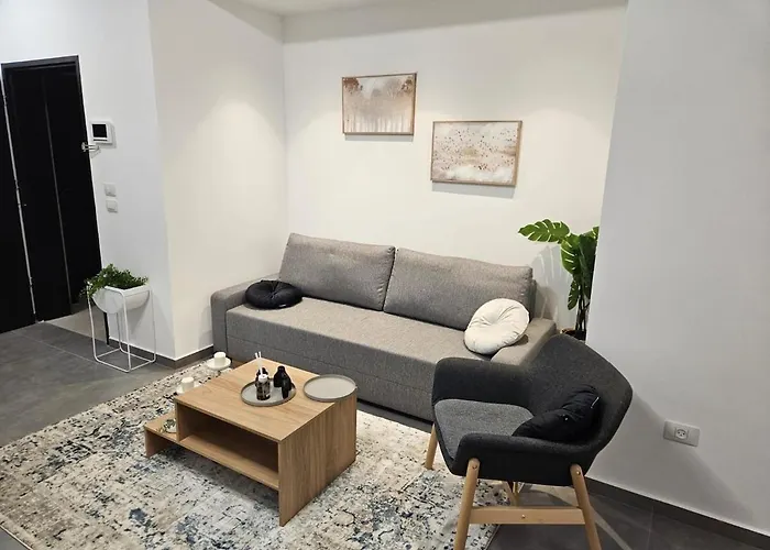 Ferienwohnung Modern 2BR by Azrieli&Sarona Tel Aviv-Jaffa