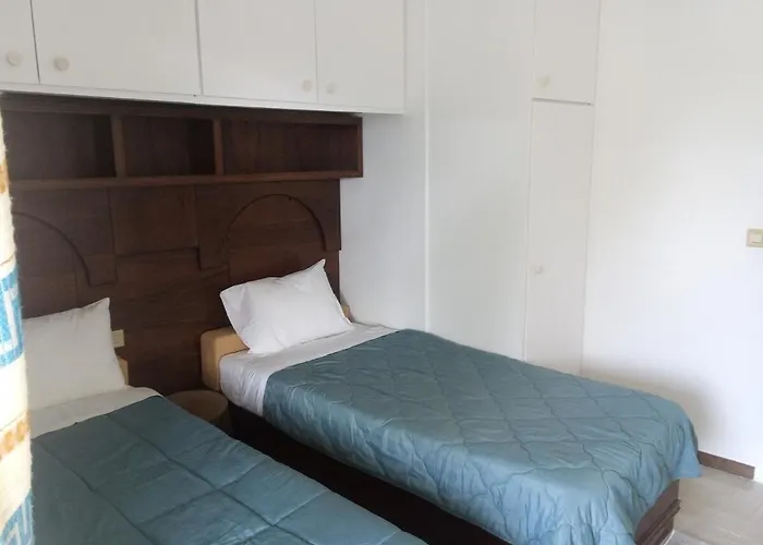 2Bd Apartment With Large Balcony Near The Sea!! Athen