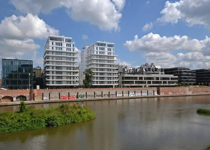 Prince Witold'S Apartments By The River Breslau