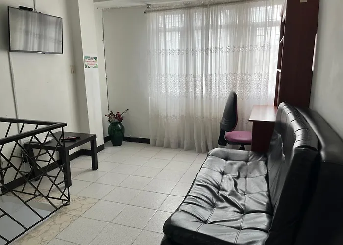 Villa Casa Amplia Cerca Del Cc Titan Plaza Bogotá