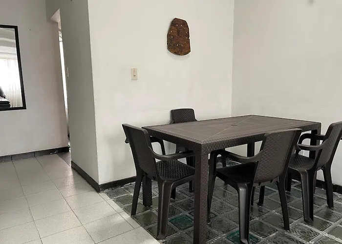 Villa Casa Amplia Cerca Del Cc Titan Plaza Bogotá