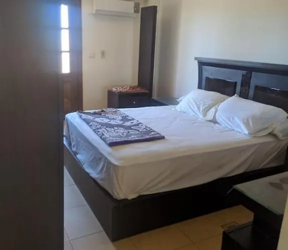 Hotel Pyramids Egypt Guest Huose Kairo
