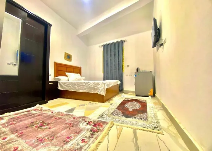 Hotel New Khufu 9 Pyramids View Kairo