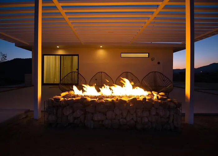 Villa Zebra Shadow By The Cohost Company Joshua Tree