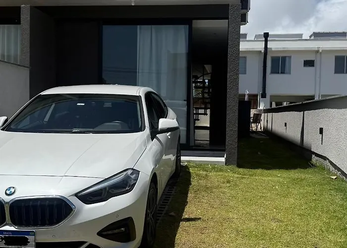 Casa Alto Padrao Com Piscina Perto Da Praia Florianópolis
