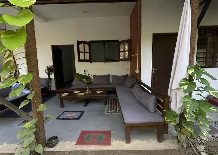 Praba Villa Midigama East