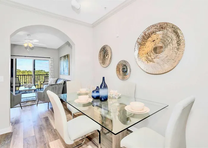 Upstay Pet-Friendly Condo With Pool Orlando