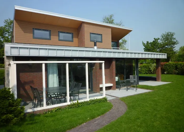 Villa In Kamperland With Garden