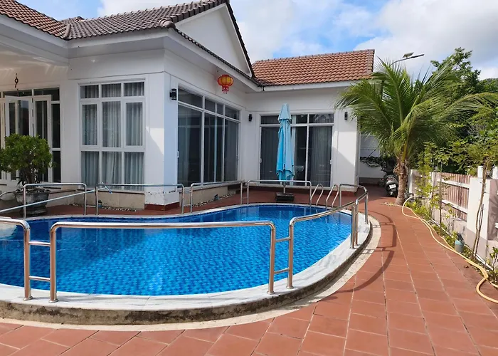 Villa 3 Bedrooms, Private Pool, Beach, Gym, Free Airport Pickup Phú Quốc