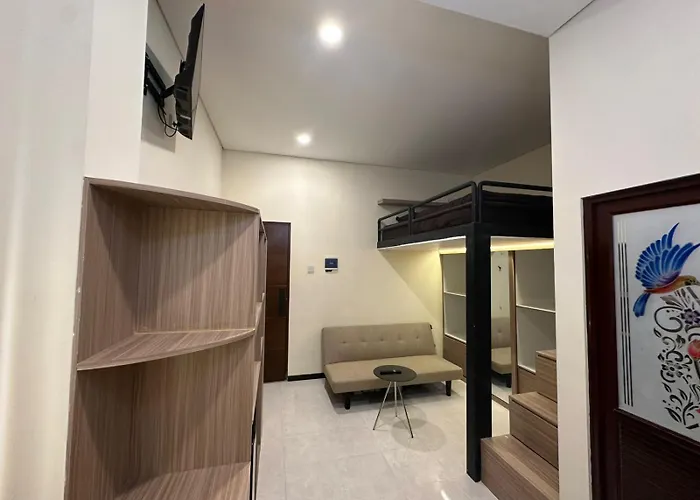 Hostel Koku Kuta Legian