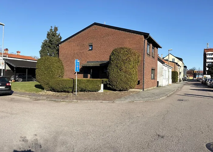 Large And Spacious Holiday Home In Helsingborg