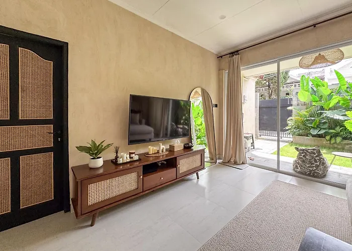 Designer Arch Home With Garden & Workspace Canggu Dalung 