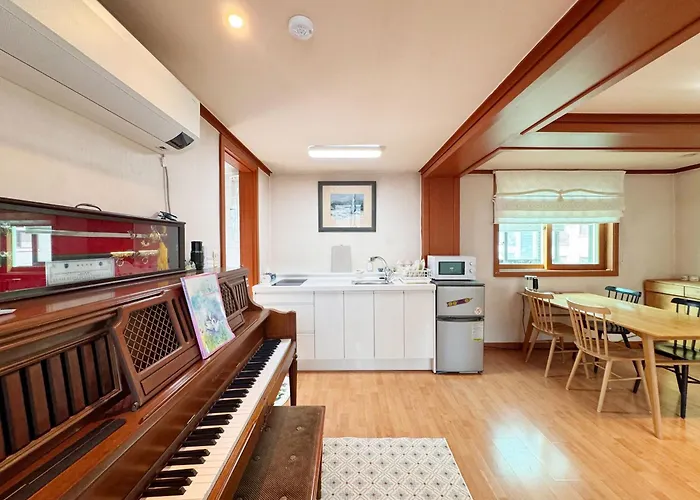 Seoul Family House 4F Private Room