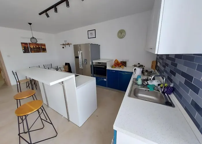 Hotel Anshu House Birkirkara