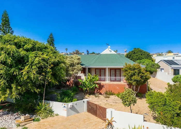 Villa Prima Rosa Langebaan - Seaviews