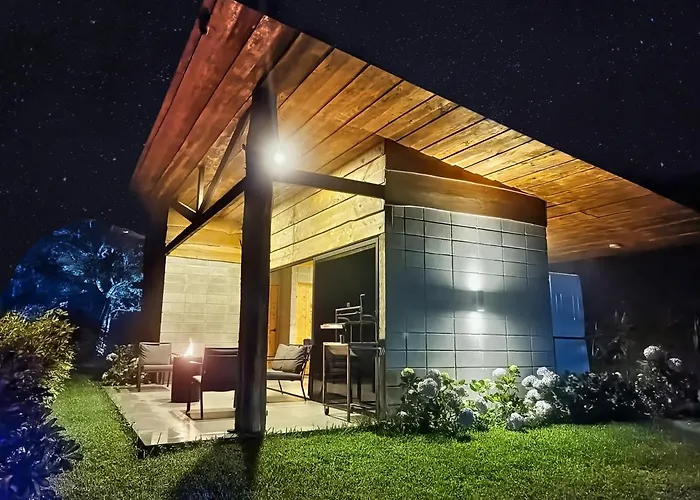 Cabana Moderna De Montana En Zarcero Con Vistas Y Bosque Neblinoso