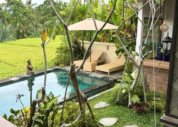 Nia Cahya Ubud Villa Tegallalang 