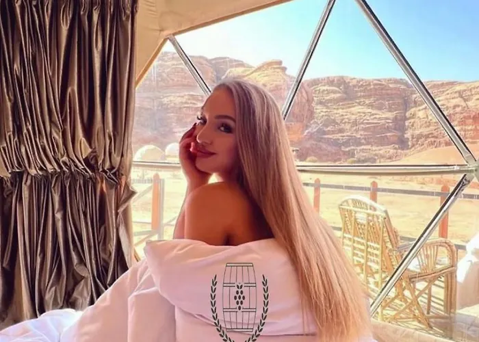 Rum Elegance Bubble Luxury Camp Wadi Rum