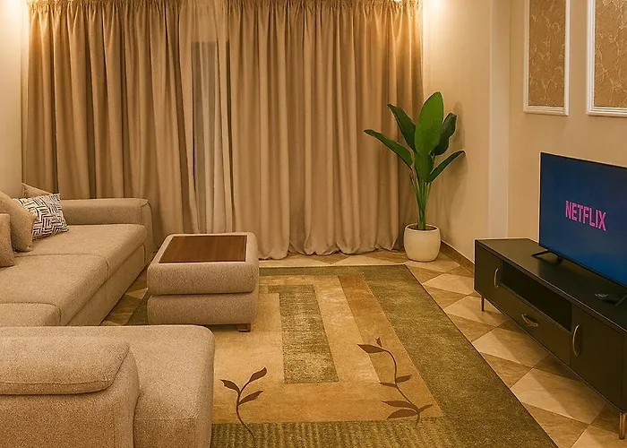 Ferienwohnung Alex 2BR - Smart TV - Wi-Fi - Work Desks&Bicycle Alexandria