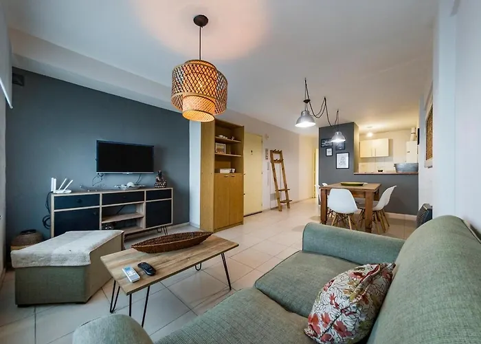 Ferienwohnung Gral Paz Con Patio Privado Y Asador Córdoba