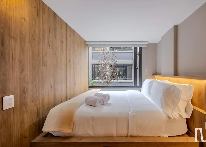 Nok Modern 2Br Apartment With Balcony & City Views Bogotá