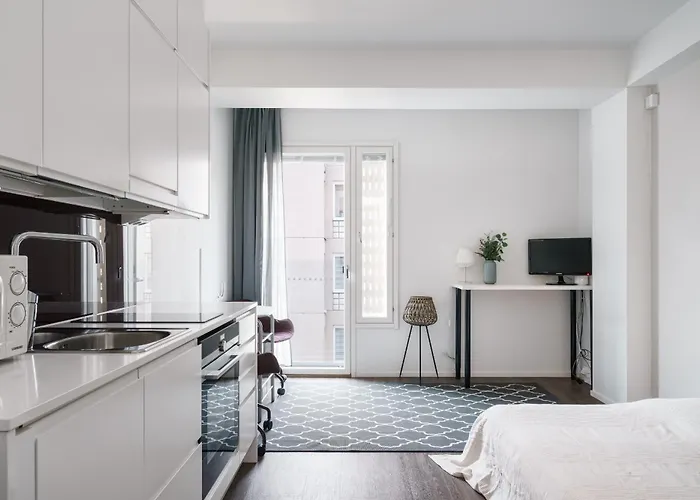 Minimal Studio Apt In Design District Helsinki