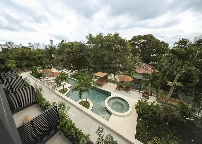Bright Haven Stylish 1-Bedroom Retreat In Historic Casco Viejo Panama Stadt