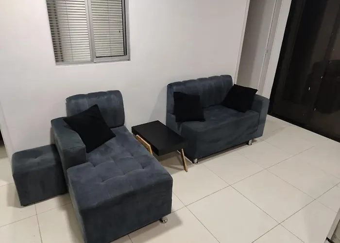 Confortable Apartamento En El Corazon De Medellín