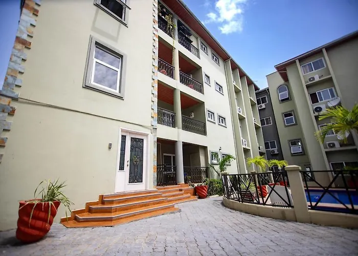 Spacious 2Bedroom Apartment Akkra
