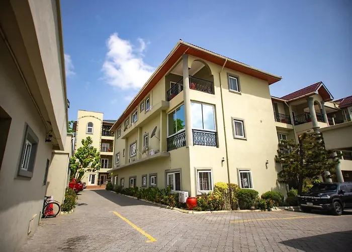 Spacious 2Bedroom Apartment Akkra
