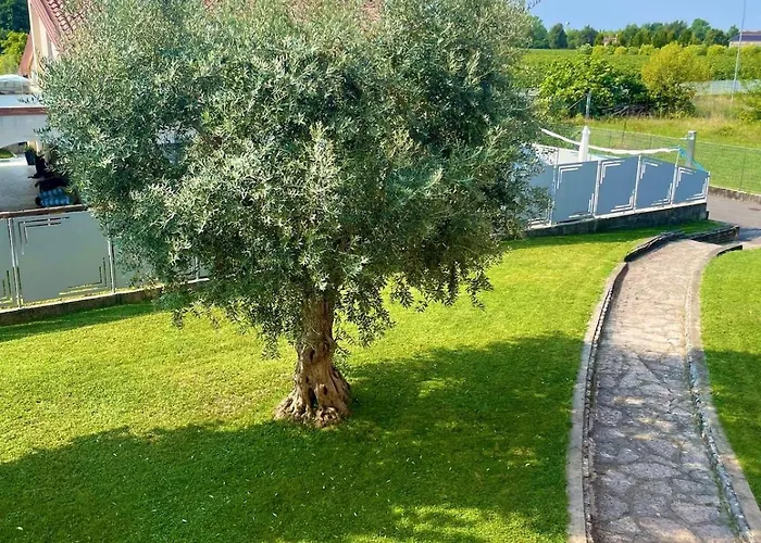 Lugana Bay Apartment - Just 150 Meters From The Lake Peschiera del Garda