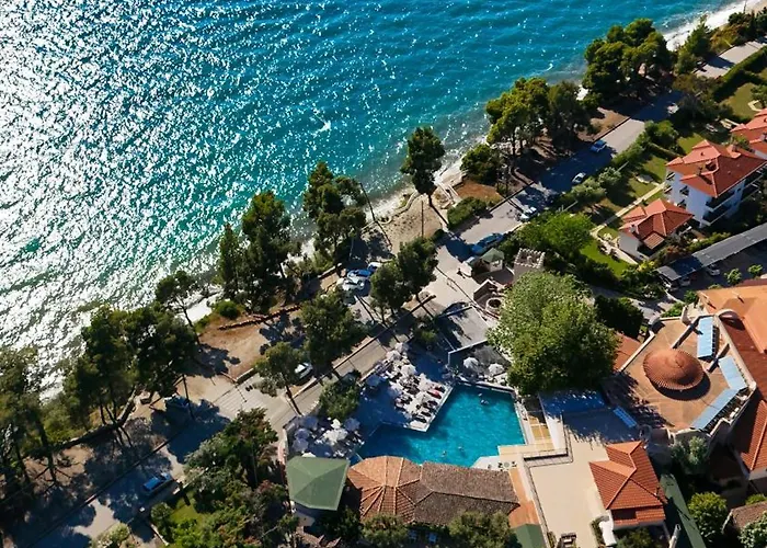 Acrotel Athena Pallas & Residence Elia Nikitis